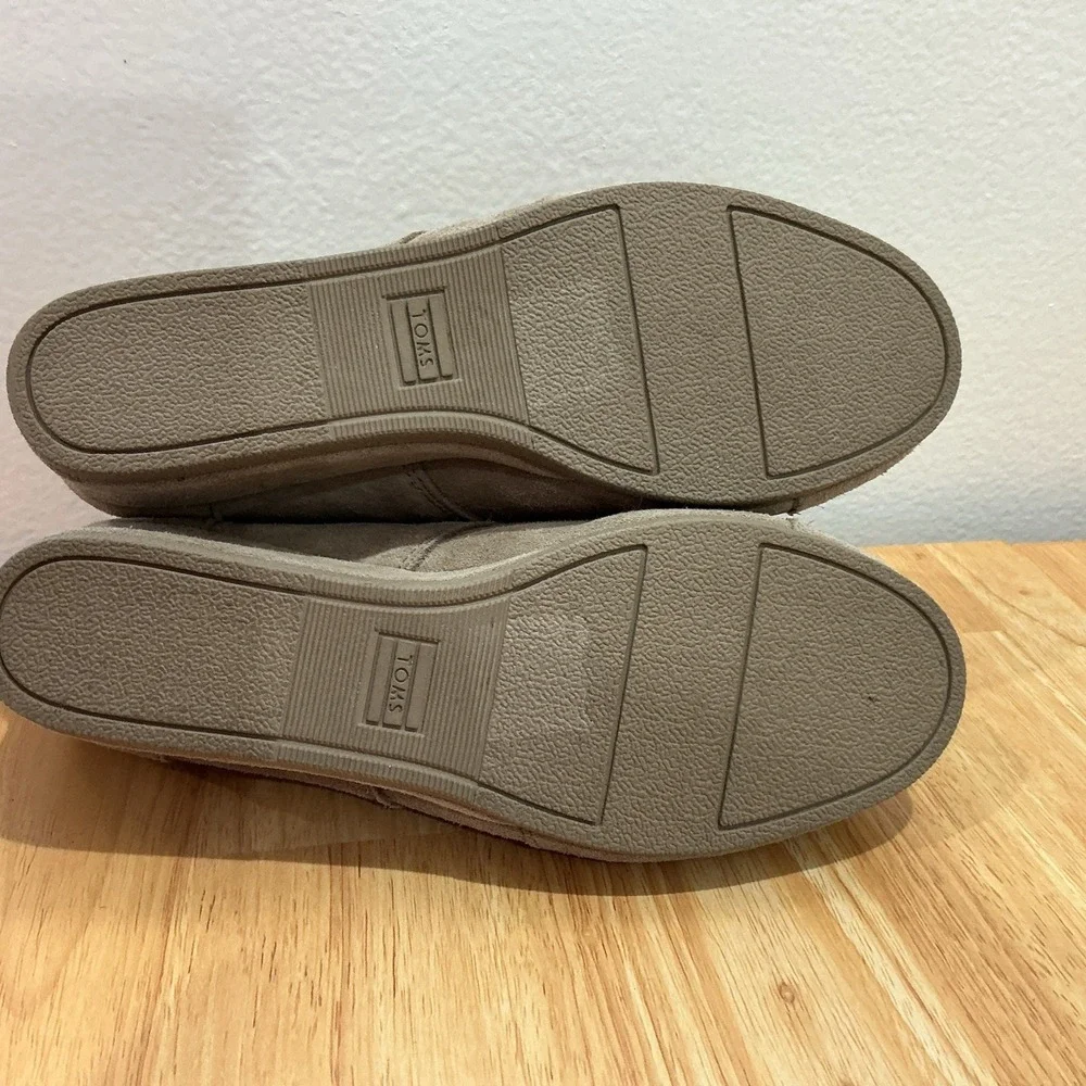 TOMS Boots Youth 3 Girls Desert Wedge Ankle Booties Casual Beige Suede‎ Lace Up